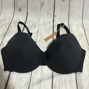 SKIMS Fits Everybody T-Shirt Demi Bra